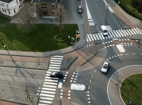 Velo Mondial: The best roundabout design for cyclists